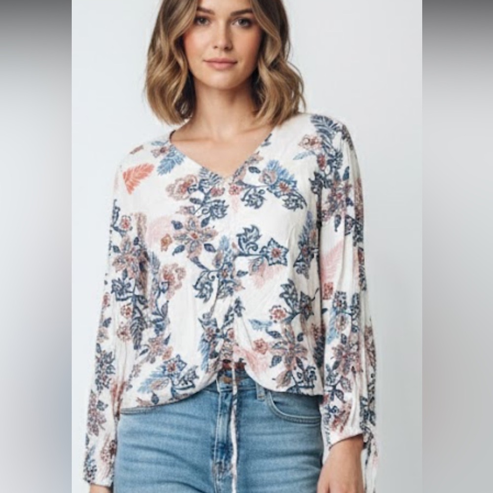 Jessica Simpson Floral Blouse - Cream and Blue